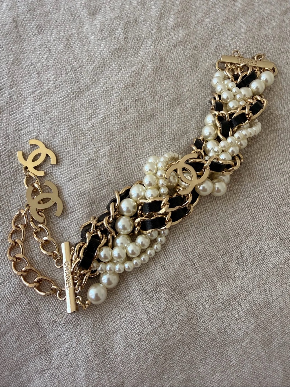 ✨CHANEL Gold, Black & Pearl Braided Logo Bracelet🖤